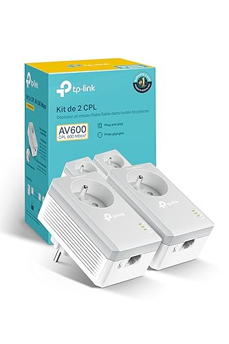 TP-Link CPL 600 Mbps, 1 Port Fast Ethernet, Prise Intégrée Version Française, Pack de 2 CPL , Compatible avec toutes les Box, Plug and Play, Idéal pour IPTV et Media Streaming, TL-PA4015P KIT